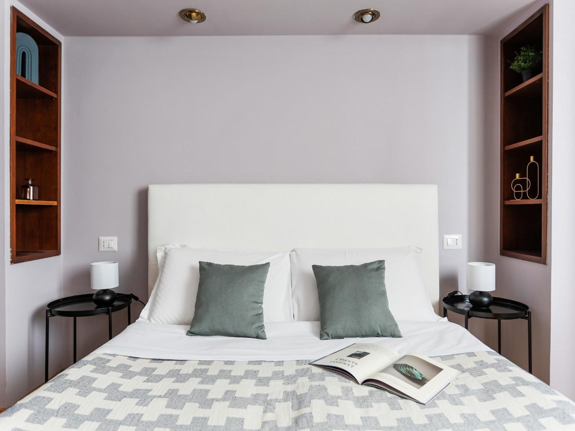 The Best Rent - Spacious One-Bedroom Apartment In Moscova District Mailand Exterior foto