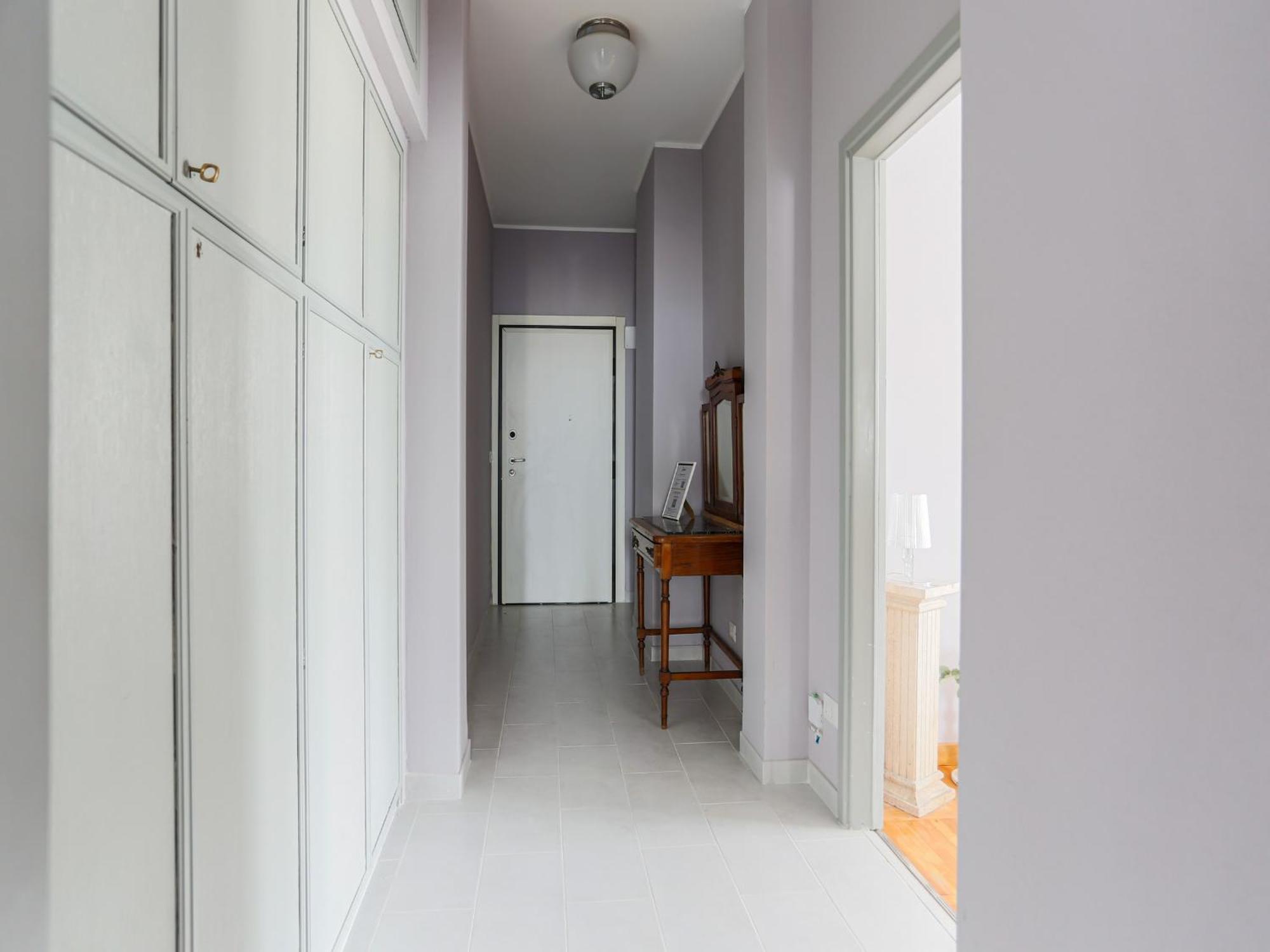 The Best Rent - Spacious One-Bedroom Apartment In Moscova District Mailand Exterior foto