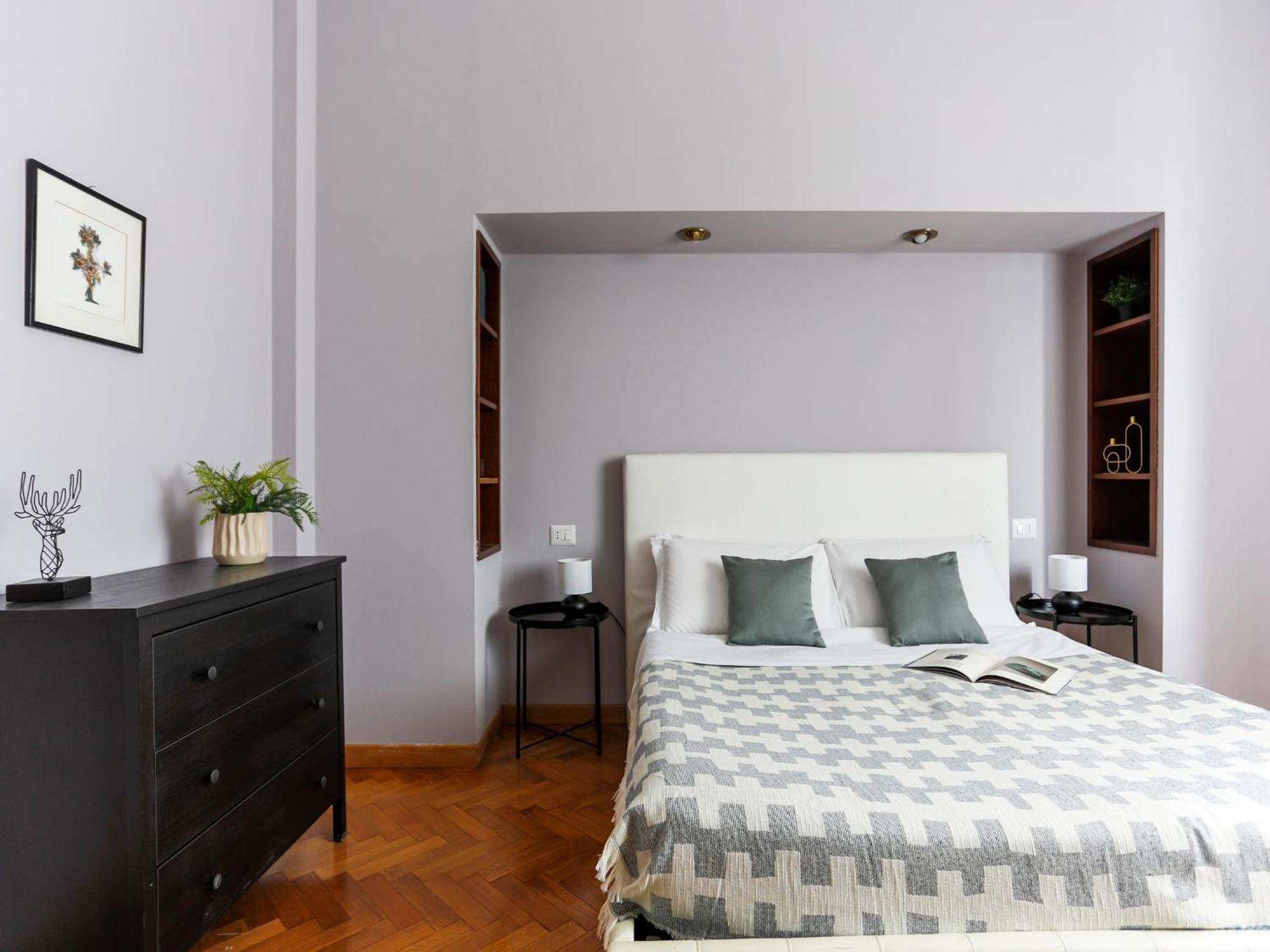 The Best Rent - Spacious One-Bedroom Apartment In Moscova District Mailand Exterior foto