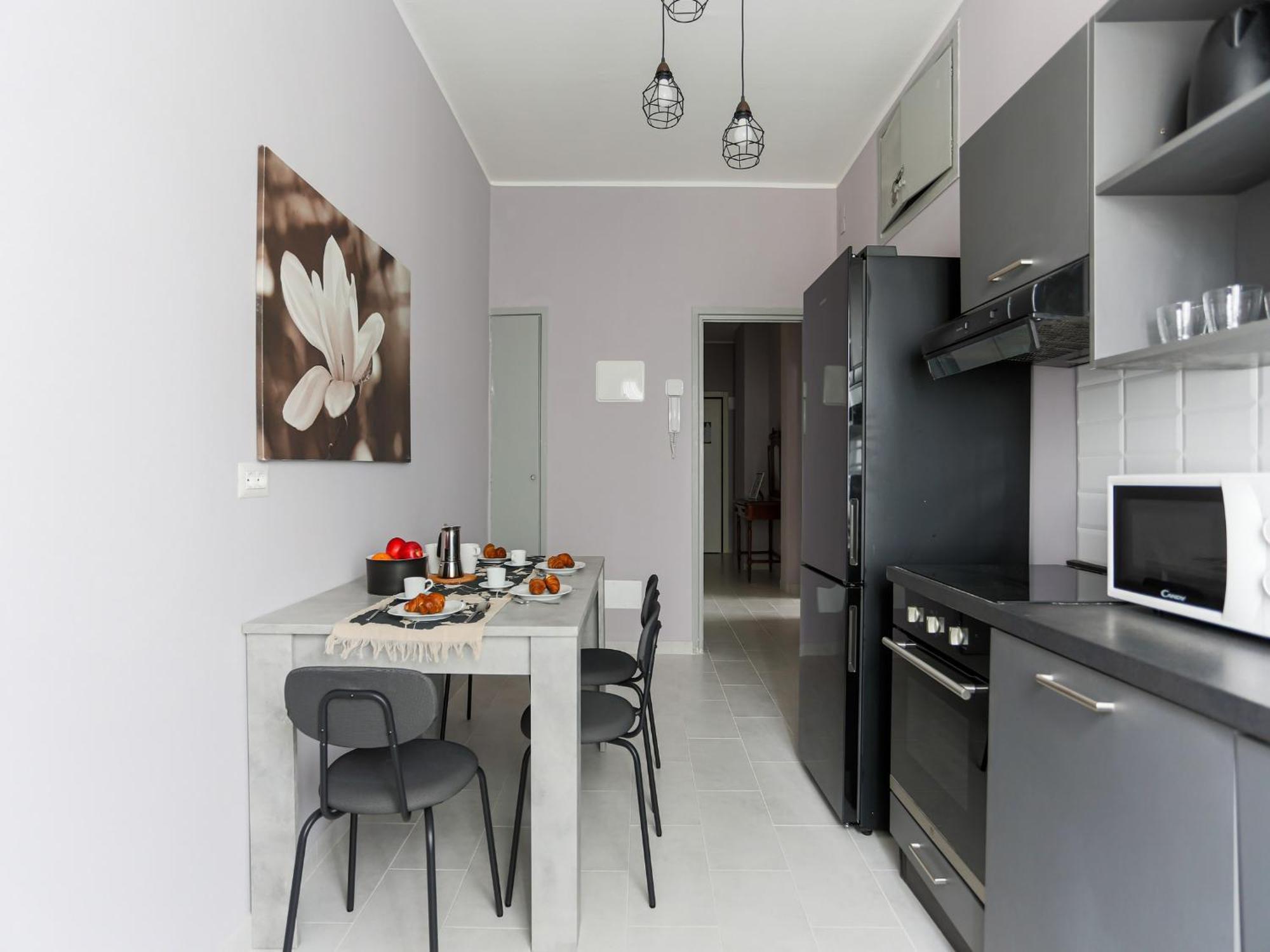 The Best Rent - Spacious One-Bedroom Apartment In Moscova District Mailand Exterior foto
